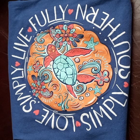 Simply Southern - great message tank - please check measurements and pics. - Picture 2 of 8